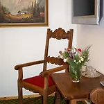 Landhaus Alpina בית הארחה
