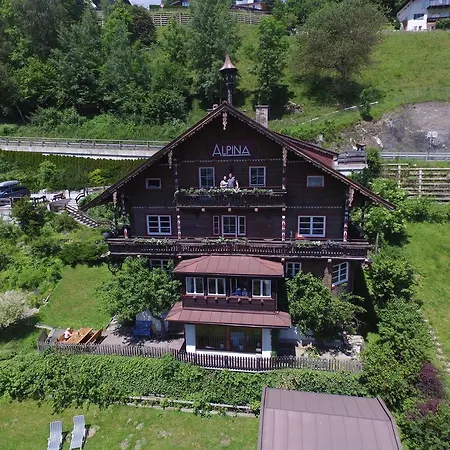 בית הארחה Landhaus Alpina