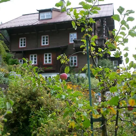 Gasthof Landhaus Alpina 3*