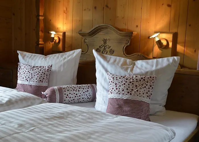 Pensionat Landhaus Alpina 3*